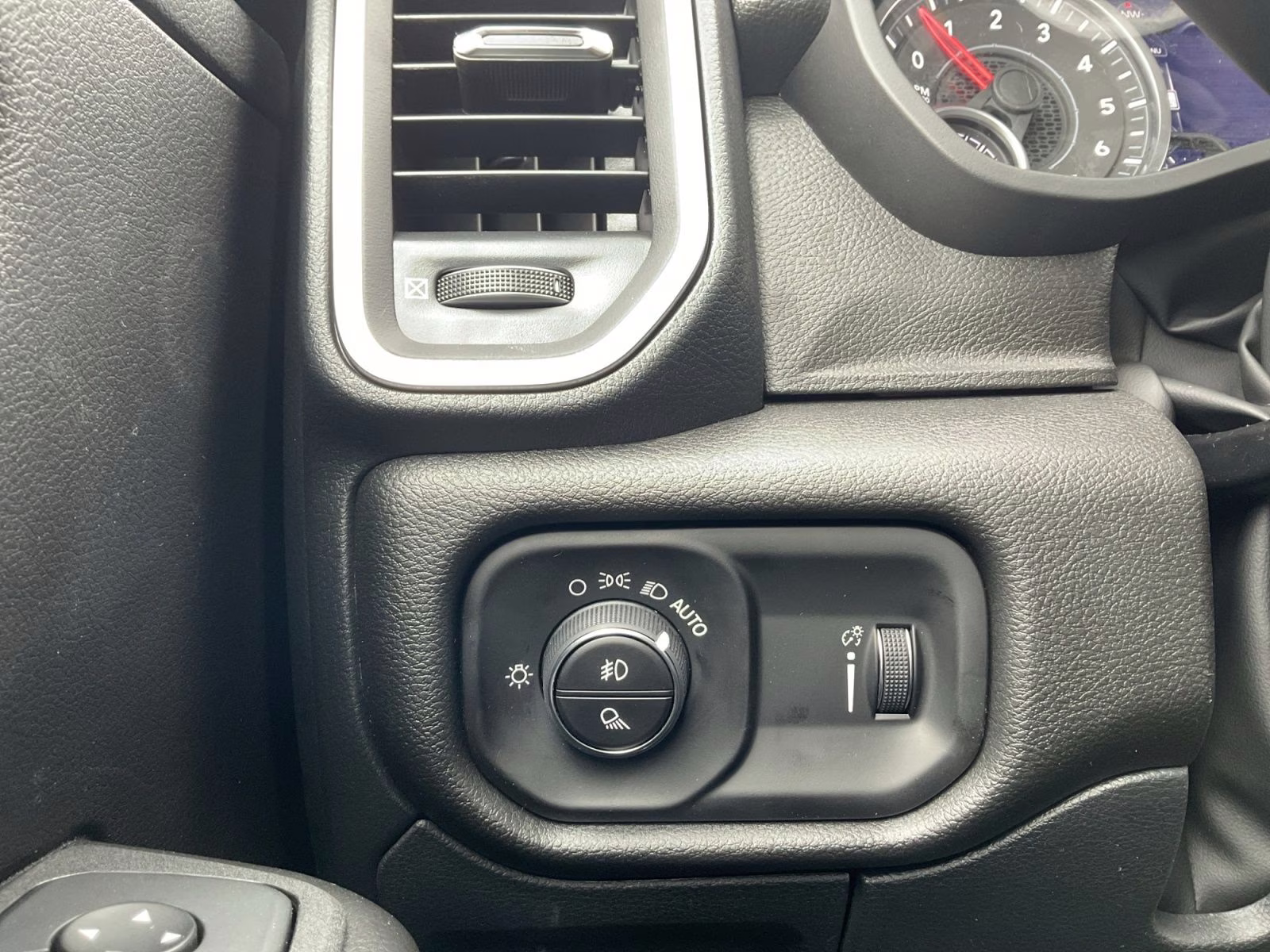 2026 Bright White Clearcoat Ram 1500 Express 4X4 Truck