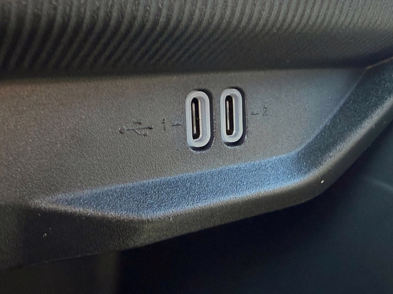 2026 diamond black crystal pearlcoat Jeep Cherokee Limited 4X4 SUV