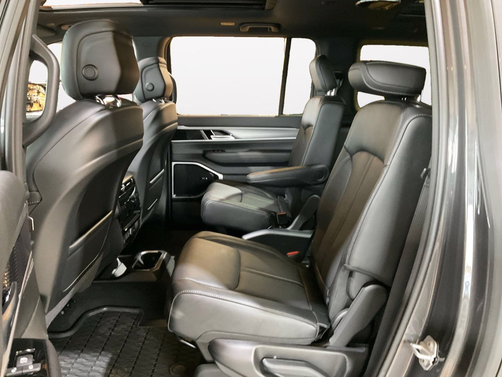 2026 Baltic Gray Metallic Clearcoat Jeep Grand Wagoneer L Limited Altitude 4X4 SUV