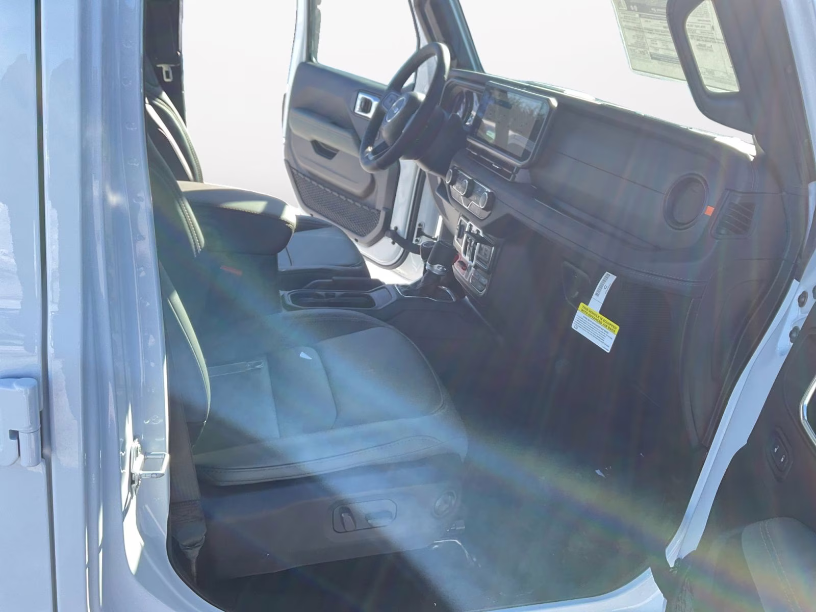 2026 bright white clearcoat Jeep Gladiator Mojave 4X4 Truck