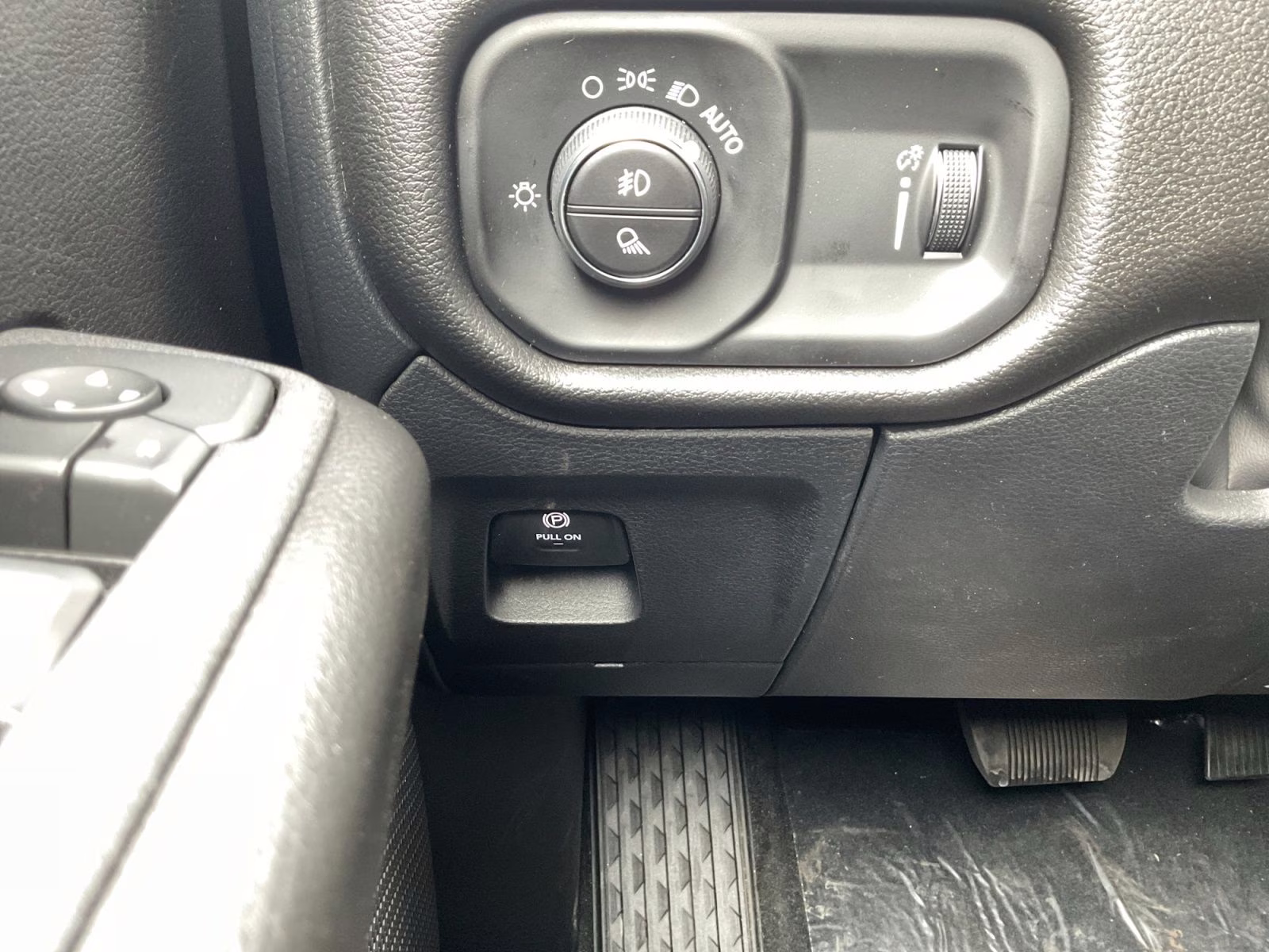 2026 Bright White Clearcoat Ram 1500 Express 4X4 Truck