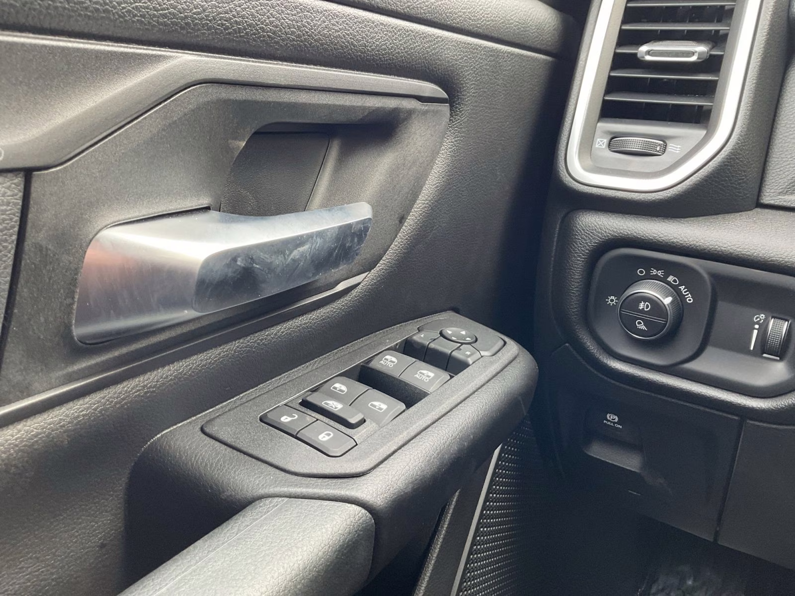 2026 Bright White Clearcoat Ram 1500 Express 4X4 Truck