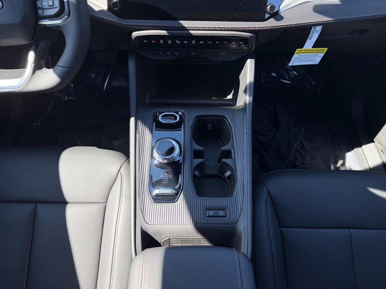 2026 diamond black crystal pearlcoat Jeep Cherokee Limited 4X4 SUV