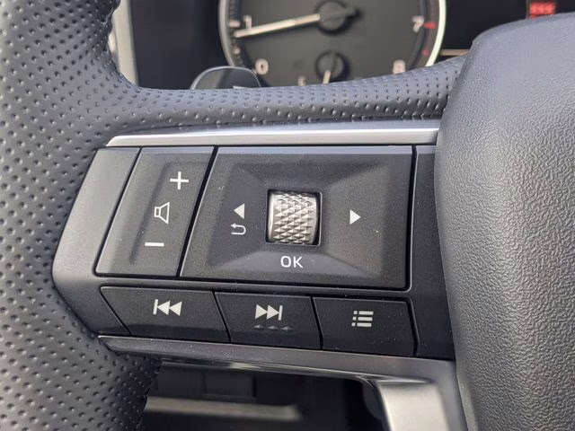 2026 Labrador Black Pearl Mitsubishi Outlander SE FWD SUV