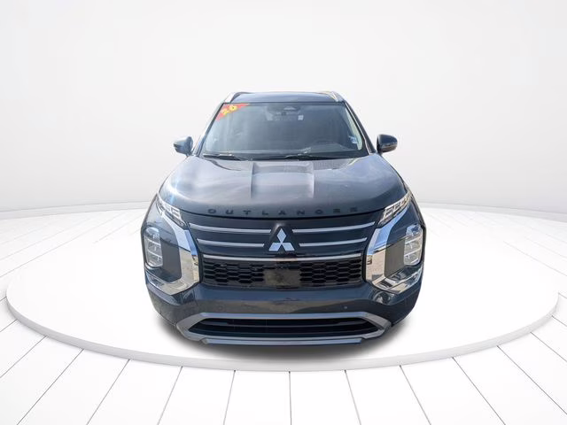 2026 Graphite Gray Mitsubishi Outlander SEL FWD SUV