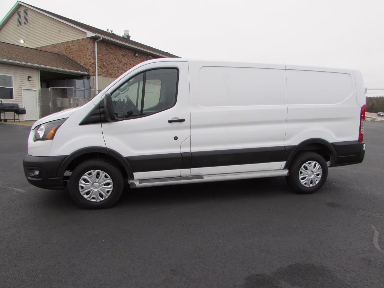 2023 Oxford White Ford Transit-250 Base RWD Van