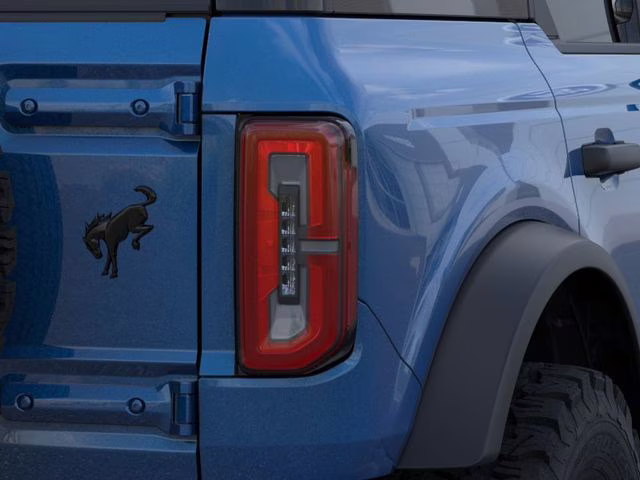 2025 Blue Metallic Ford Bronco Badlands 4X4 SUV