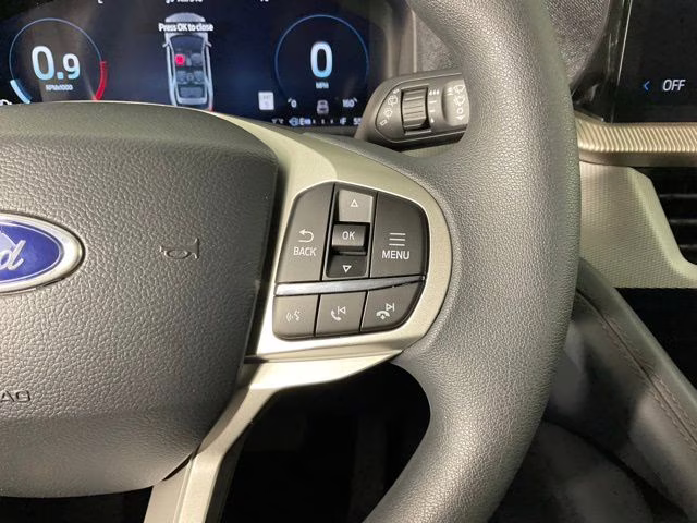 2026 White Metallic Ford Explorer Active RWD SUV