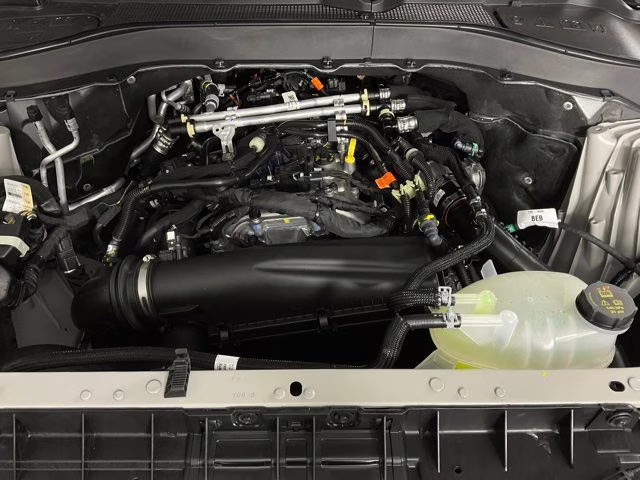 2026 White Metallic Ford Explorer Active RWD SUV