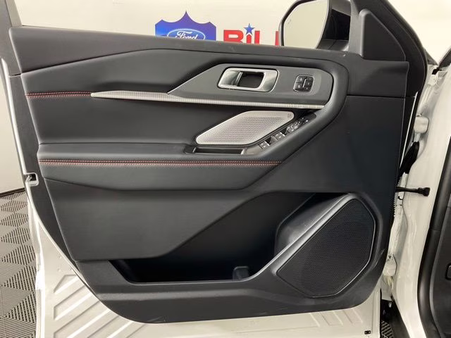 2026 White Metallic Ford Explorer ST 4X4 SUV