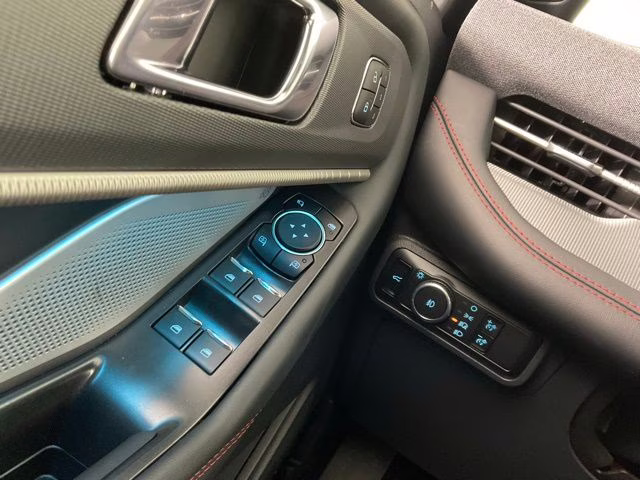 2026 White Metallic Ford Explorer ST 4X4 SUV