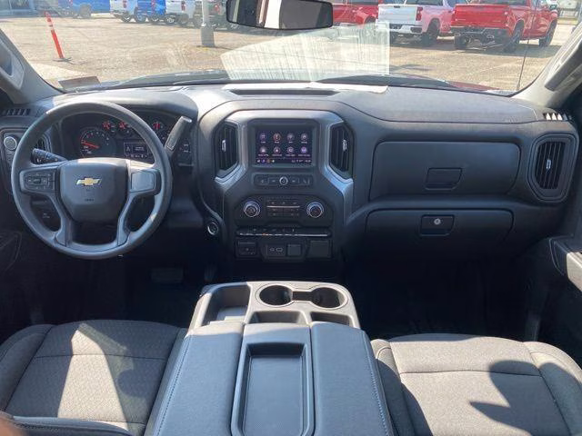 2025 Chevrolet Silverado 1500 Custom - Photo 9