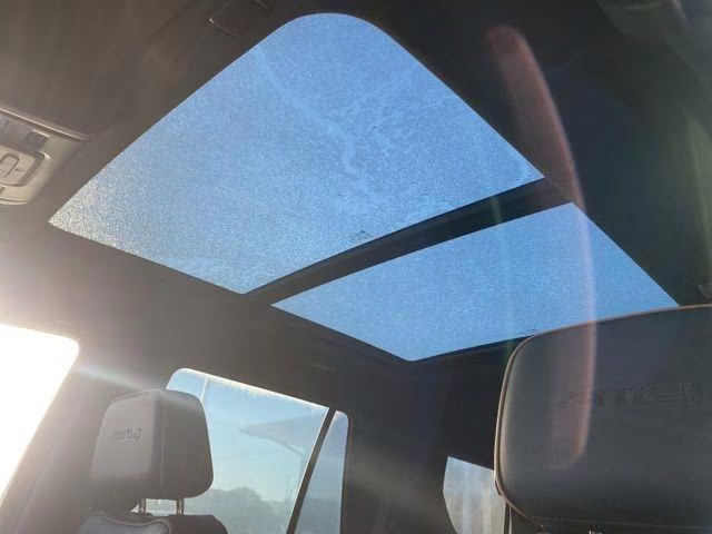 2023 GMC Yukon AT4 - Photo 28