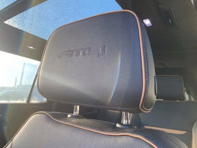 2023 GMC Yukon AT4 - Photo 32