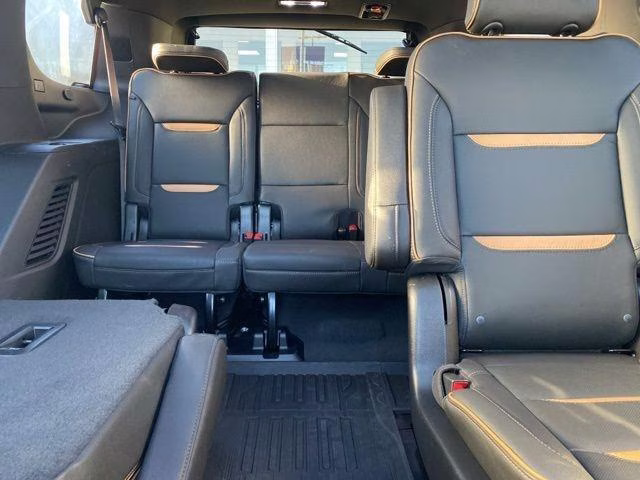 2023 GMC Yukon AT4 - Photo 34