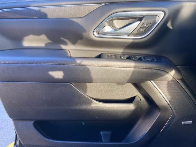 2023 GMC Yukon AT4 - Photo 35