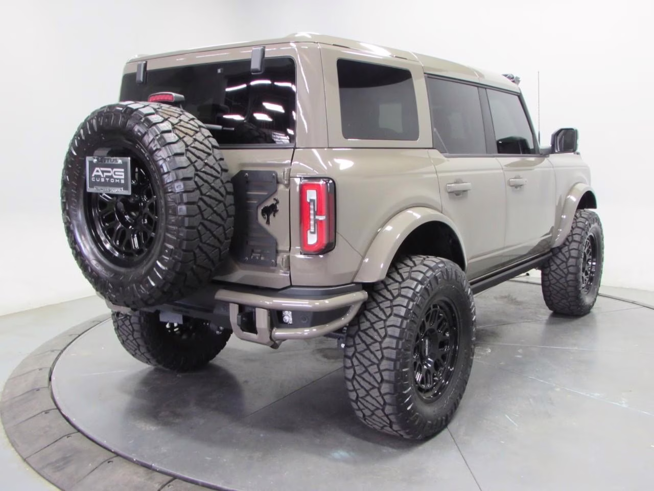 2025 Marsh Gray Ford Bronco Outer Banks 4X4 SUV