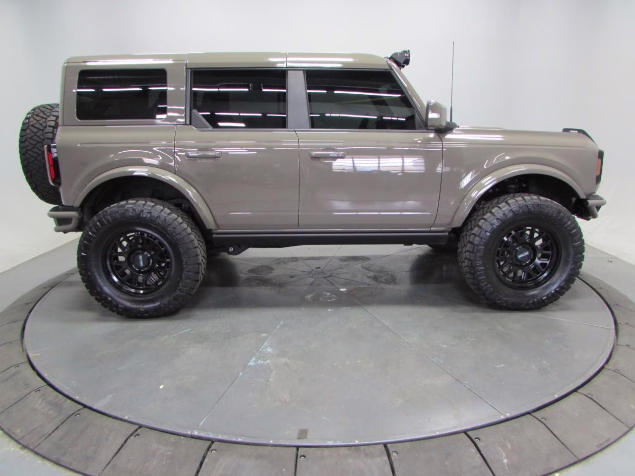 2025 Marsh Gray Ford Bronco Outer Banks 4X4 SUV