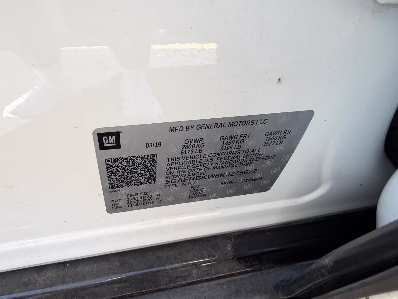2019 White Frost Tricoat Buick Enclave Essence FWD SUV