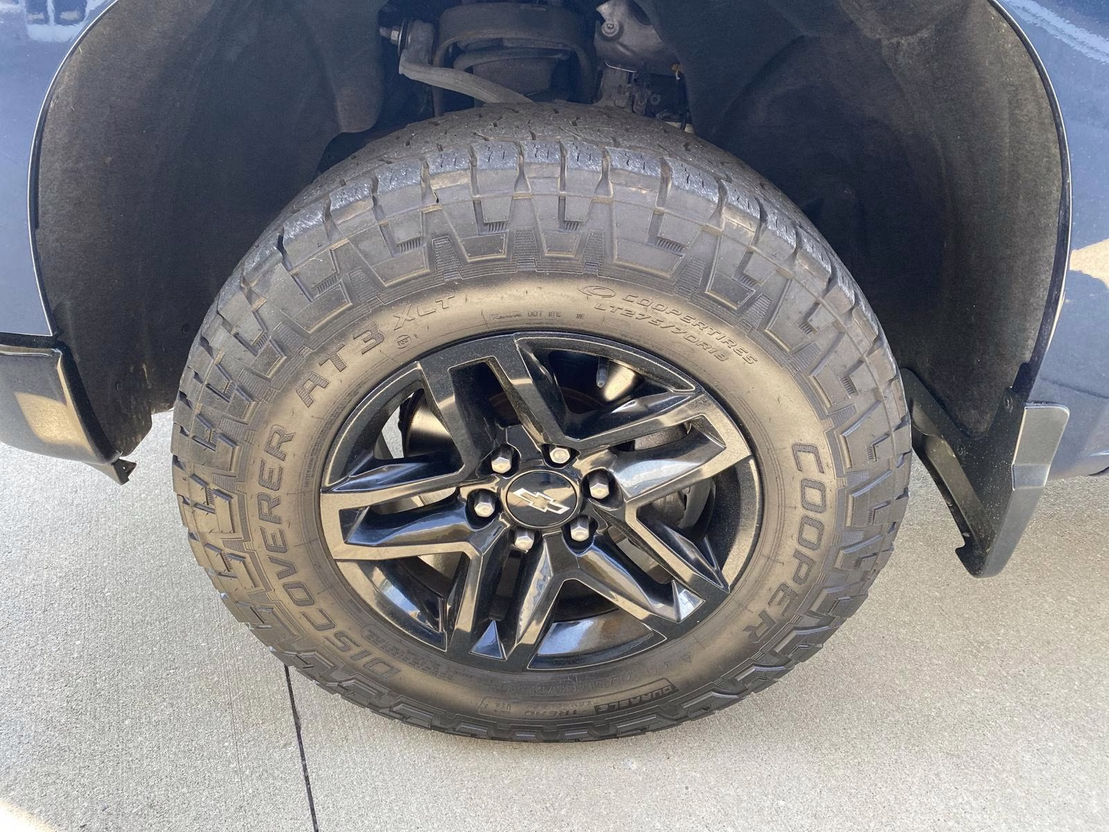 2022 Northsky Blue Metallic Chevrolet Silverado 1500 LT Trail Boss 4X4 Truck