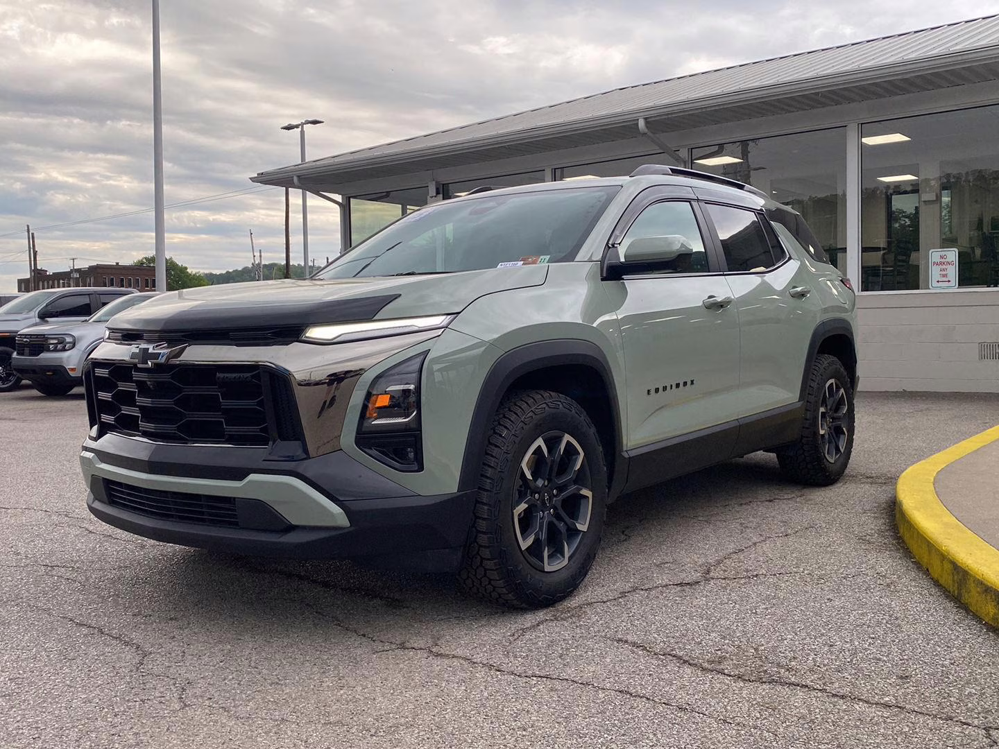 2025 Cacti Green Chevrolet Equinox AWD ACTIV AWD SUV