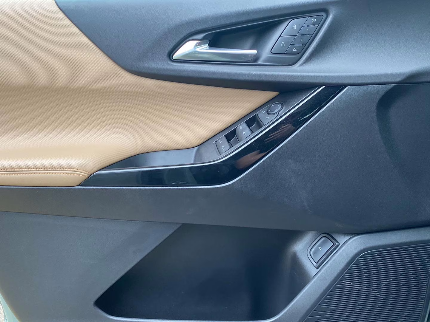 2025 Cacti Green Chevrolet Equinox AWD ACTIV AWD SUV