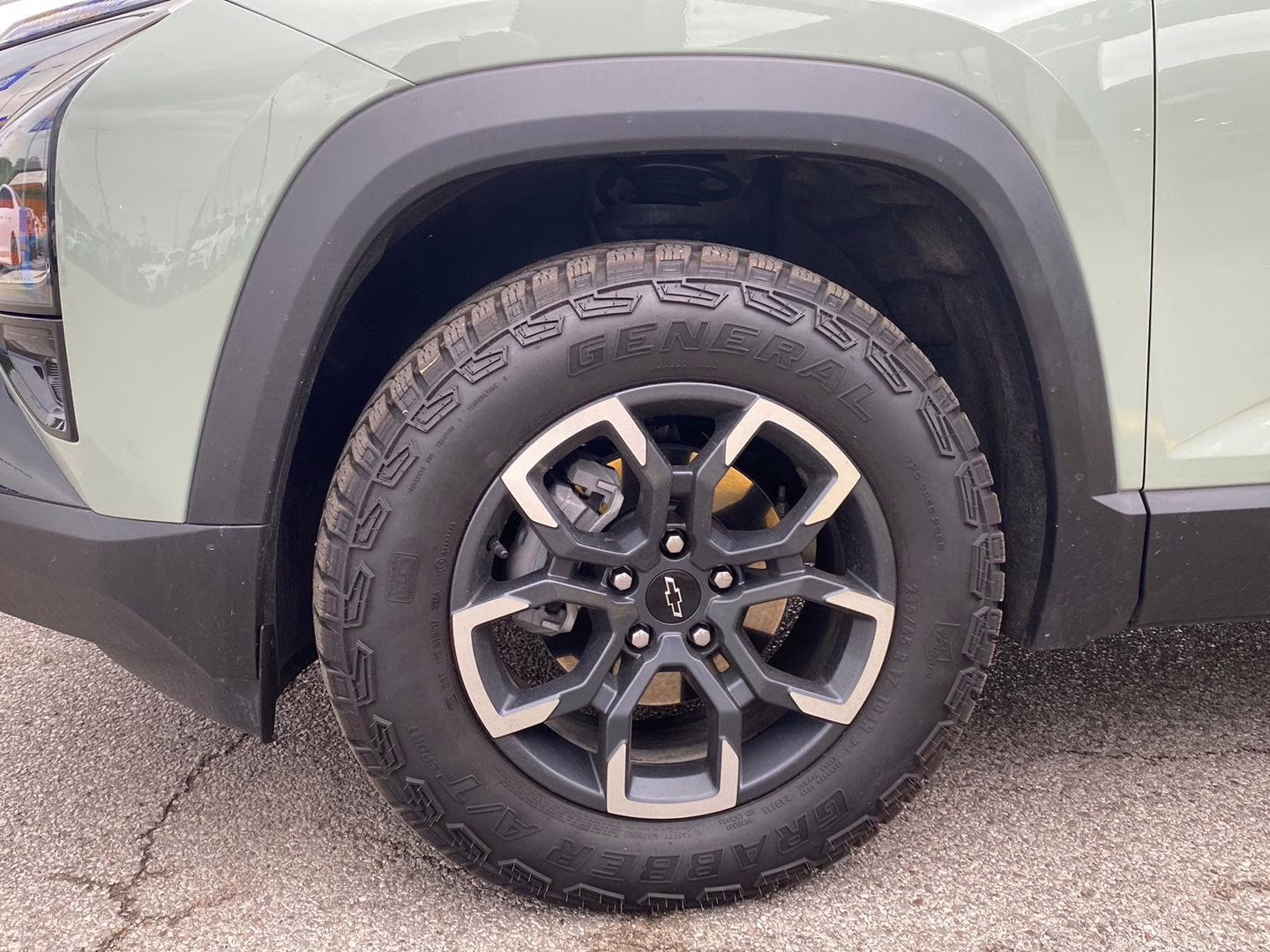 2025 Cacti Green Chevrolet Equinox AWD ACTIV AWD SUV