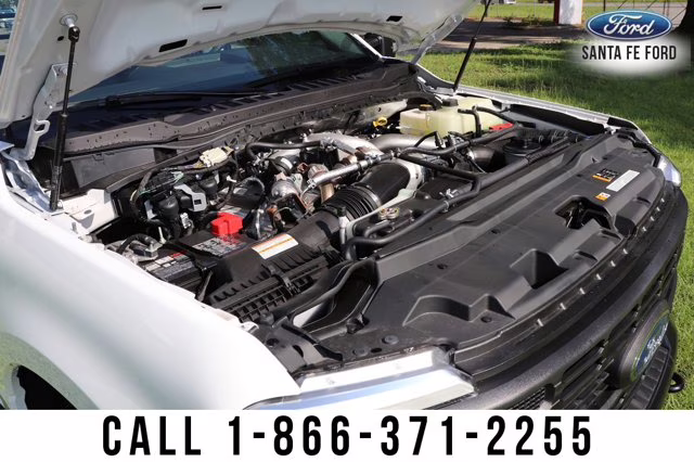 2023 Oxford White Ford Super Duty F-350 DRW XL RWD Truck