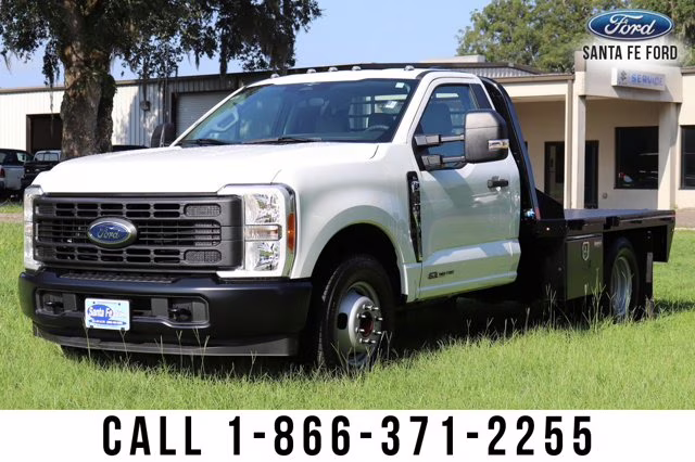 2023 Oxford White Ford Super Duty F-350 DRW XL RWD Truck