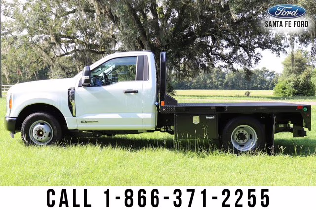 2023 Oxford White Ford Super Duty F-350 DRW XL RWD Truck