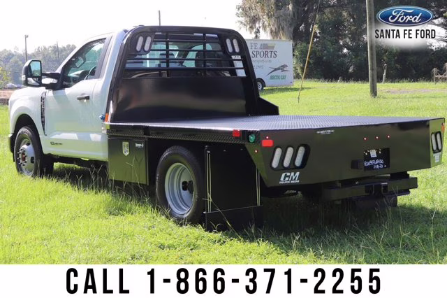 2023 Oxford White Ford Super Duty F-350 DRW XL RWD Truck