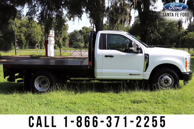 2023 Oxford White Ford Super Duty F-350 DRW XL RWD Truck