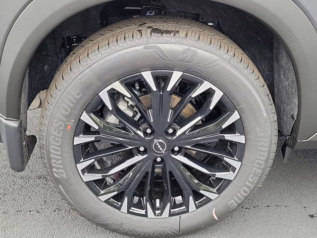 2026 Gun Metallic Nissan Rogue SV FWD SUV