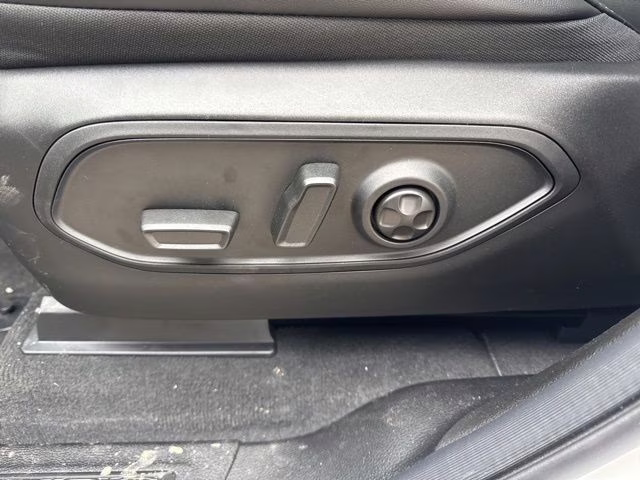 2026 Bright White Clearcoat Jeep Grand Cherokee Limited 4X4 SUV