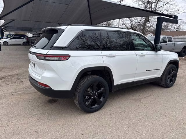 2026 Bright White Clearcoat Jeep Grand Cherokee Limited 4X4 SUV