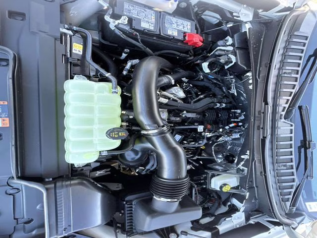 2026 White Metallic Ford Expedition Max Active RWD SUV