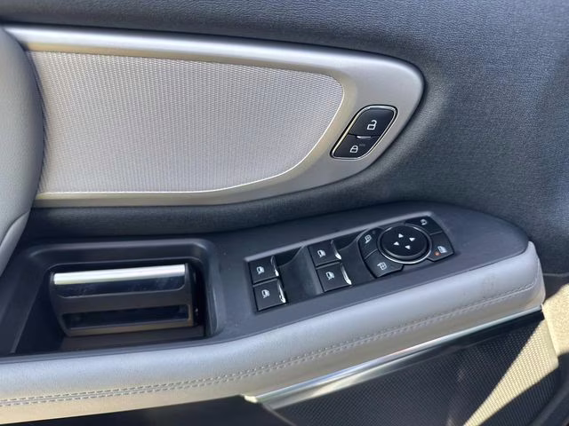 2026 White Metallic Ford Expedition Max Active RWD SUV