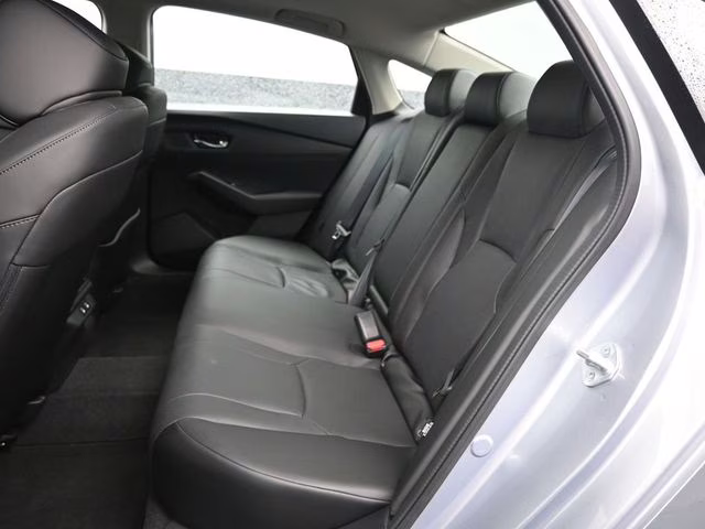 2025 Solar Silver Metallic Honda Accord Hybrid EX-L FWD Sedan
