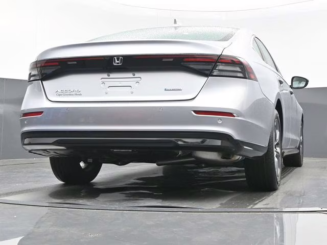 2025 Solar Silver Metallic Honda Accord Hybrid EX-L FWD Sedan
