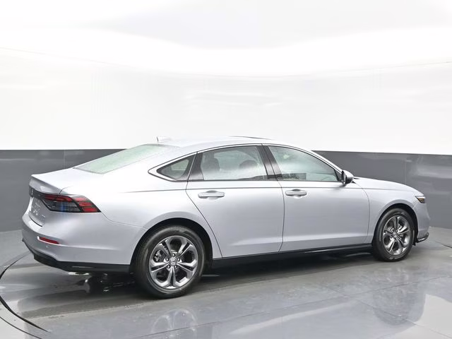 2025 Solar Silver Metallic Honda Accord Hybrid EX-L FWD Sedan