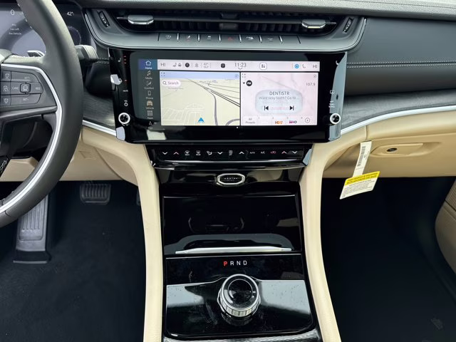 2026 Bright White Clearcoat Jeep Grand Cherokee Limited RWD SUV