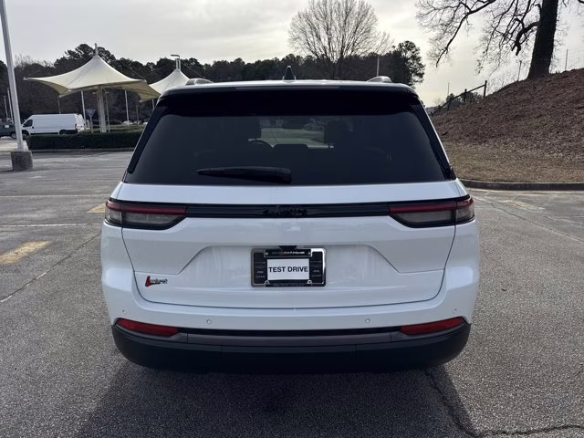 2026 Bright White Clearcoat Jeep Grand Cherokee Limited RWD SUV