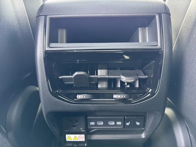 2026 Baltic Gray Metallic Clearcoat Jeep Grand Cherokee Limited RWD SUV