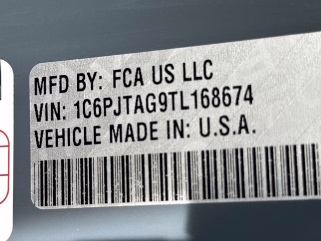 2026 Anvil Clearcoat Jeep Gladiator Sahara 4X4 Truck