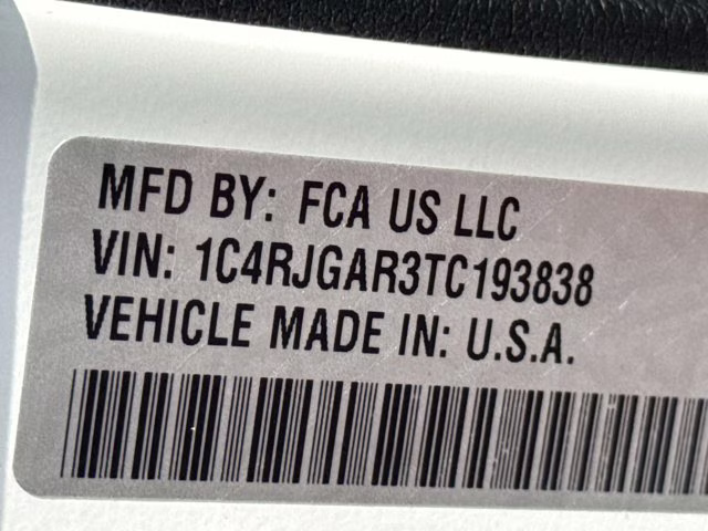 2026 Bright White Clearcoat Jeep Grand Cherokee Laredo Altitude RWD SUV