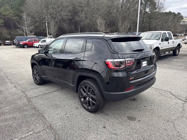 2026 Diamond Black Crystal Pearlcoat Jeep Compass Latitude Altitude 4X4 SUV