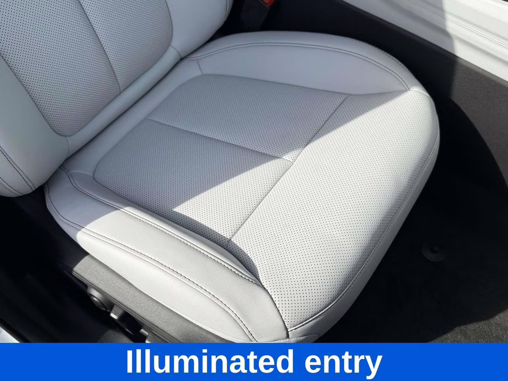 2026 Bright White Clearcoat Jeep Cherokee Limited 4X4 SUV