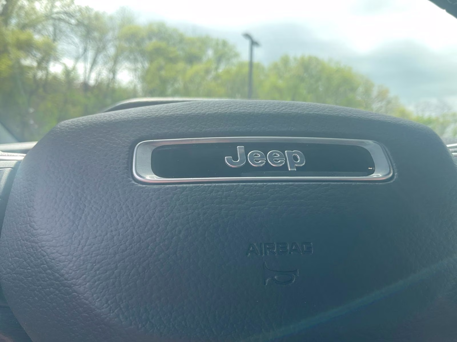 2026 Diamond Black Crystal Pearlcoat Jeep Grand Cherokee Limited 4X4 SUV