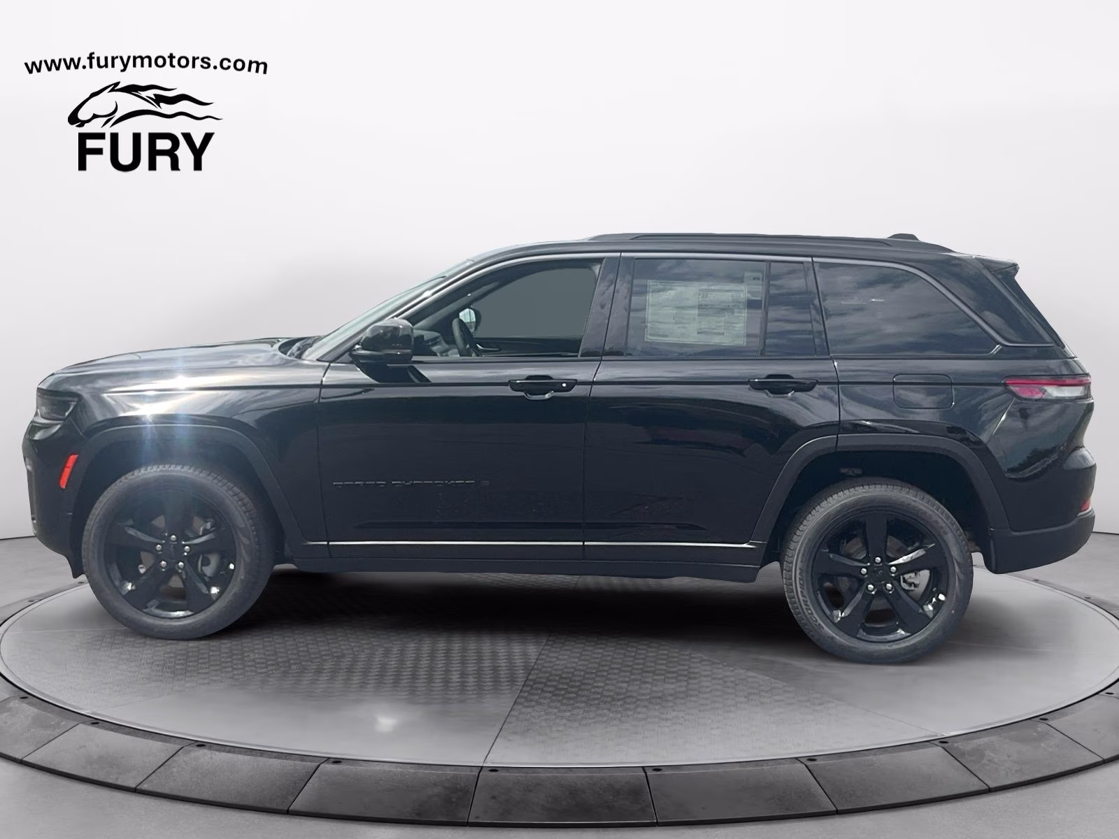 2026 Diamond Black Crystal Pearlcoat Jeep Grand Cherokee Limited 4X4 SUV