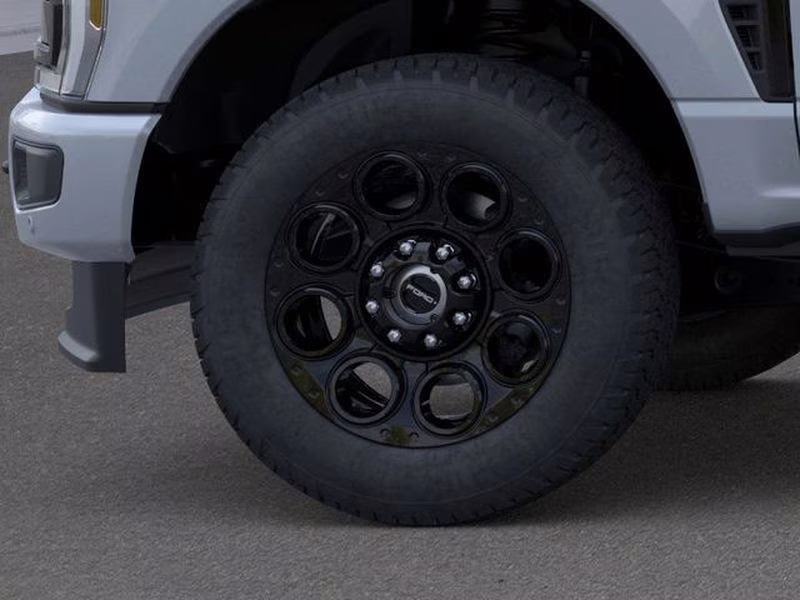 2026 Glacier Gray Metallic Tri-Coat Ford Super Duty F-250 SRW LARIAT 4X4 Truck